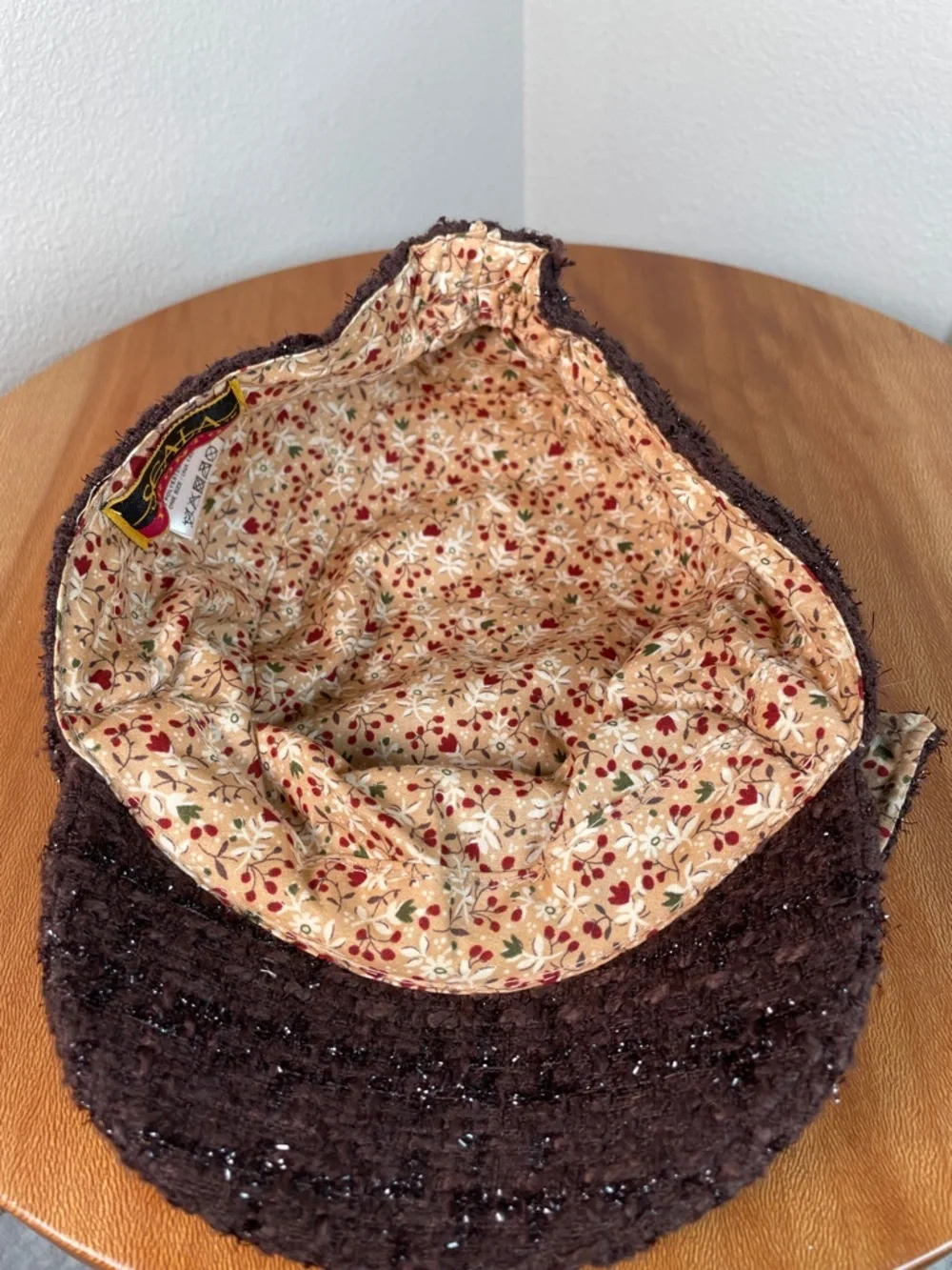 Y2K Brown Sparkly Tweed Knit Cap Hat Short Brim Floral Lined Hip Hop Streetwear